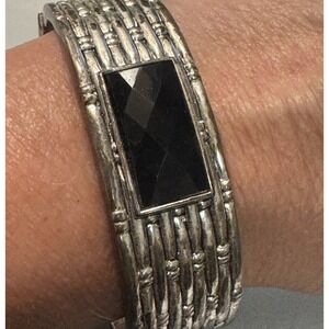 Silver Tone Wide  Hinged Bangle Bracelet Basket Texture Chunky Black Rhinestone